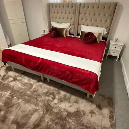 Appartement *cocon*independant Proche De L'aeroport Et Gares *